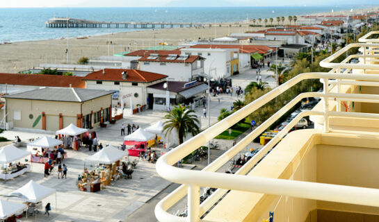 HOTEL CAPRI E RESIDENCE Lido di Camaiore (LU)