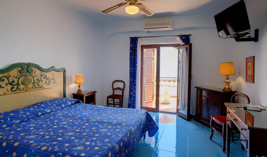 KALOS Giardini Naxos