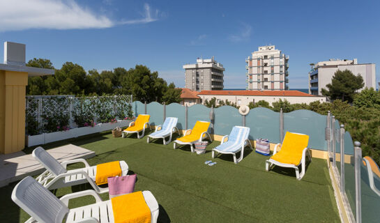 HOTEL CANNES Riccione (RN)