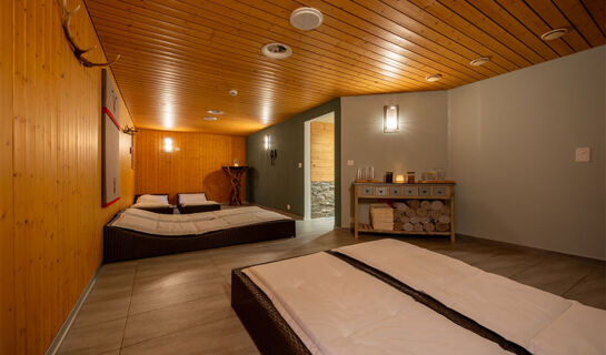 HOTEL HUBERTUS Obergesteln