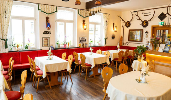 LANDHOTEL 