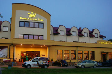 HOTEL CRISTAL PARK DABROWA TARNOWSKA Dąbrowa Tarnowska