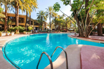 HOTEL HUERTO DEL CURA (B&B) Elche