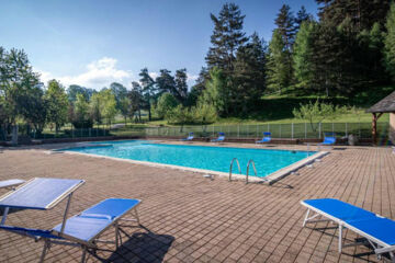 HOTEL CLUB LES HAMEAUX DE LOZERE Fournels