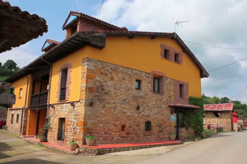 HOTEL INTRIAGO Cangas de Onís