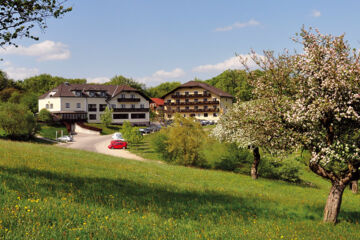 WIENERWALDHOF - HOTEL . SEMINAR . RESTAURANT Tullnerbach-Lawies