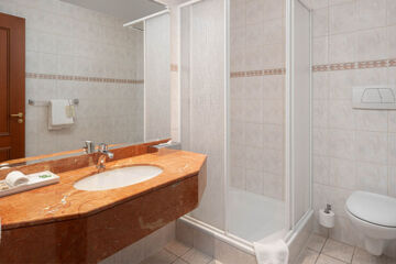 HÔTEL LE RIVE (B&B) Nyon