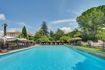SEVAN PARC HOTEL Pertuis