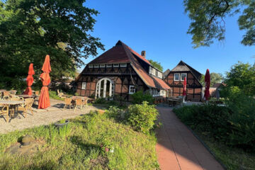 CAREA IHR FERIEN-HOTEL BRUNNENHOF Suhlendorf CAREA IHR FERIEN-HOTEL BRUNNENHOF Suhlendorf