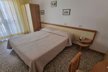 HOTEL CONTI Torre Pedrera (RN)