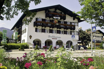 HOTEL BELLEVUE Bad Wiessee