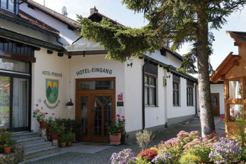 HOTEL-PENSION DREISONNENBERG (B&B) Neuschönau